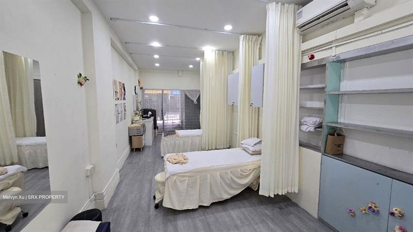 Toa Payoh Vista (D12), Shop House #593072401